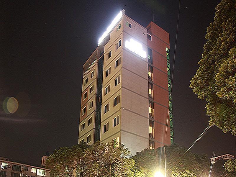 Hotel California Согвіпо Екстер'єр фото